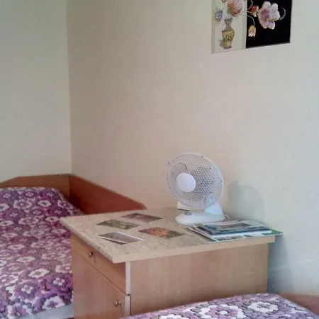 флора - гр.приморско ммц شقة *