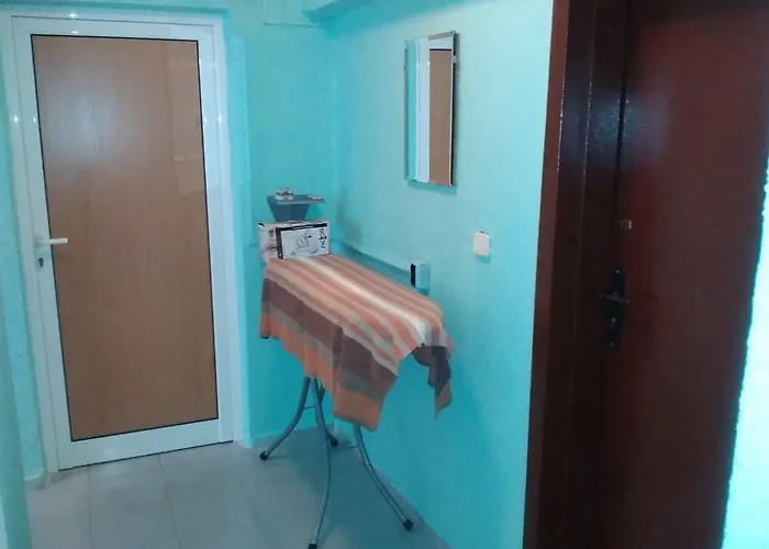 флора - гр.приморско ммц Apartamento *