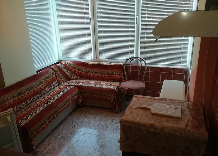 Apartamento флора - гр.приморско ммц *