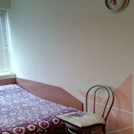 флора - гр.приморско ммц Apartment