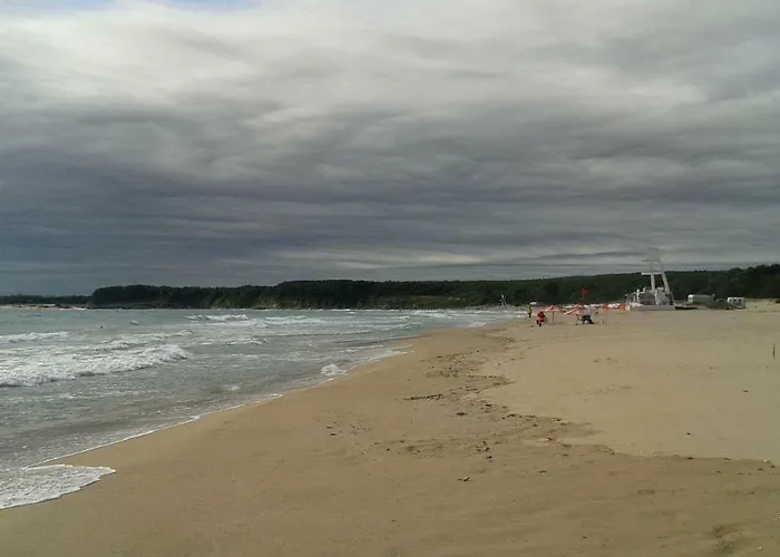 公寓 флора - гр.приморско ммц 普里莫尔斯科